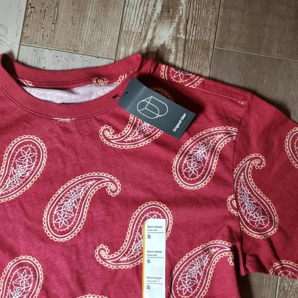NWT Original Use Men's Cotton Paisley Pattern T-Shirt Size Small - Picture 13 of 13